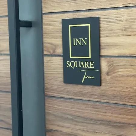 Square Center Daire *